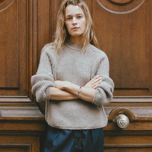 Ozma of California Elia Crew in Brush - Picture 2 of 8